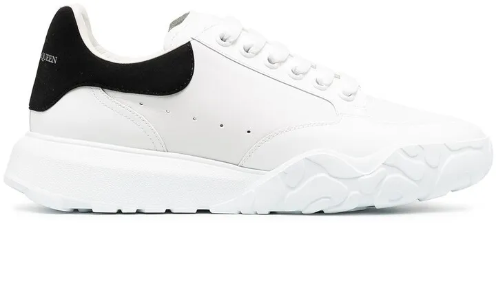 Court low-top sneakers