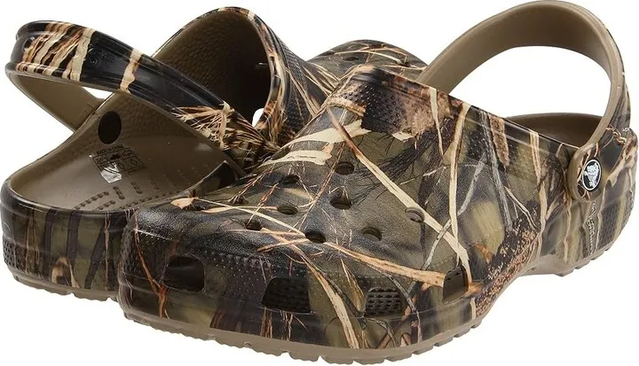 Crocs Classic Realtree Clog (Khaki) Shoes