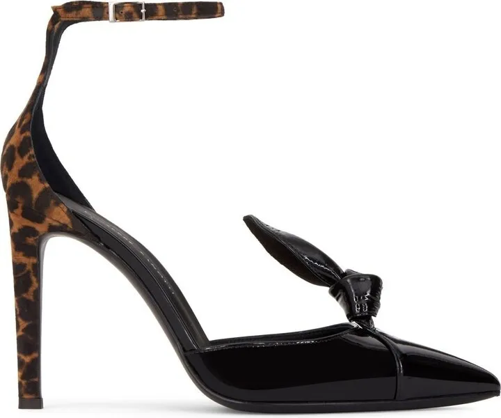 Chili Pepper pointed-toe heels