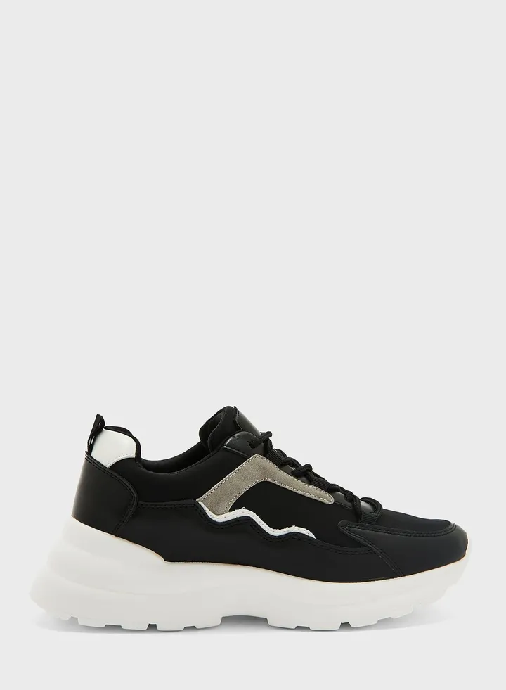 Colourblock Sole Detail Sneaker