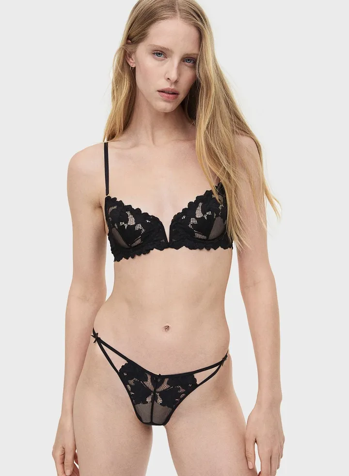 Lace Detail Non-Padded Bra