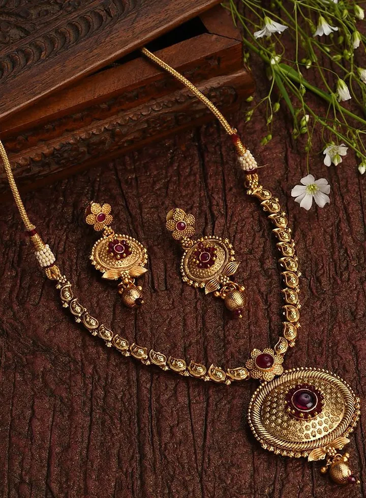 Gold Plated Designer Stone Necklace Set