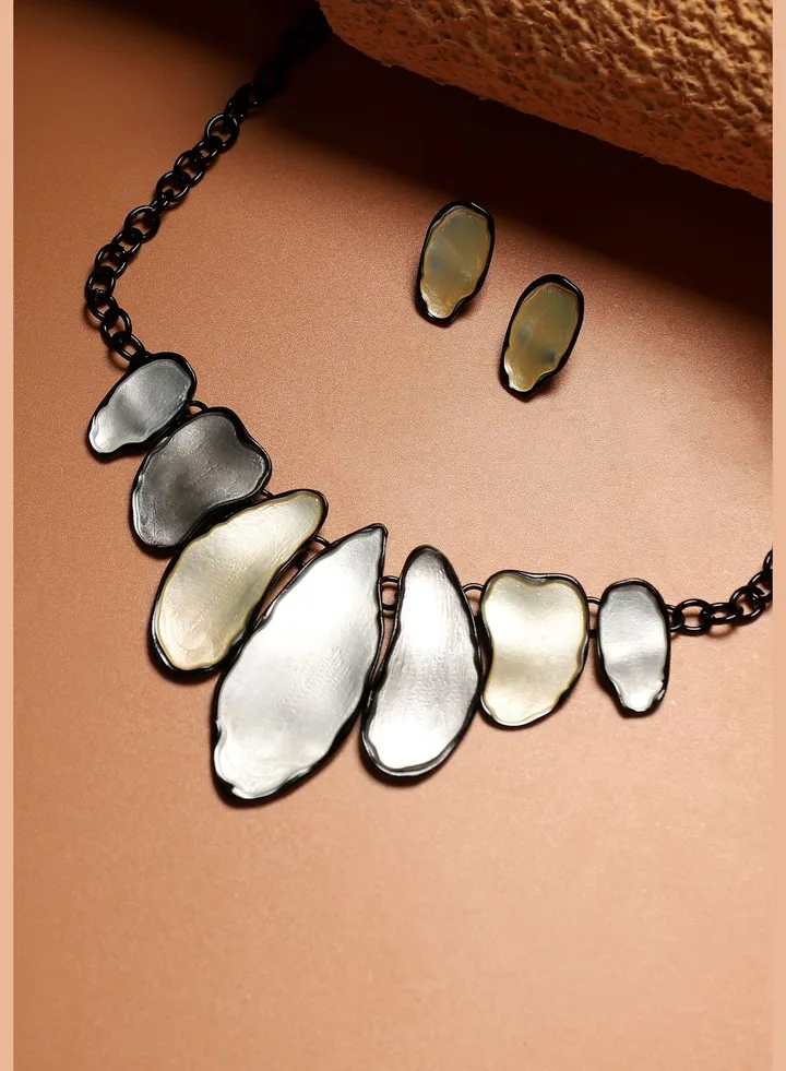 Trendy Designer Party Wear Necklace and Earring Set For Women