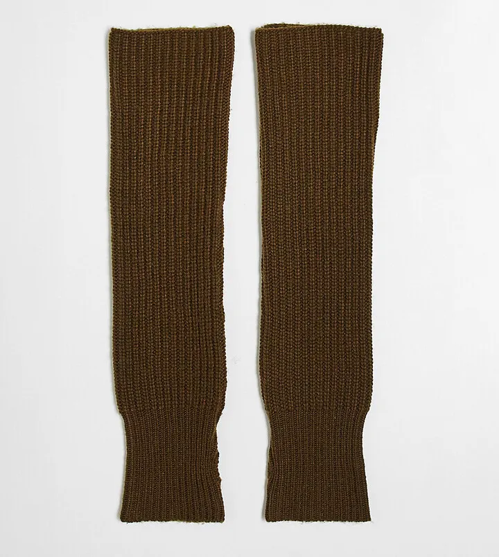 COLLUSION Unisex long sleeve knit fingerless gloves in brown