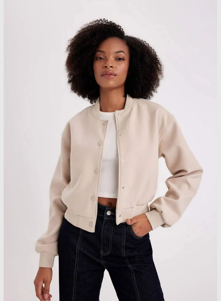 Woman Bomber C Neck Cachet