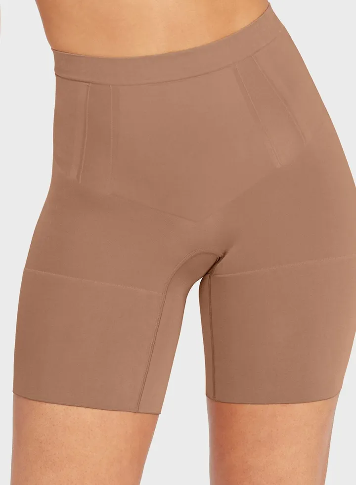 Mid Thigh Short