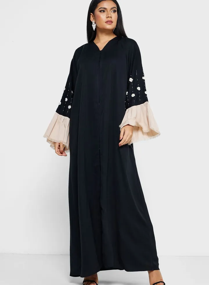 Pleated Sleeve Detail Abaya