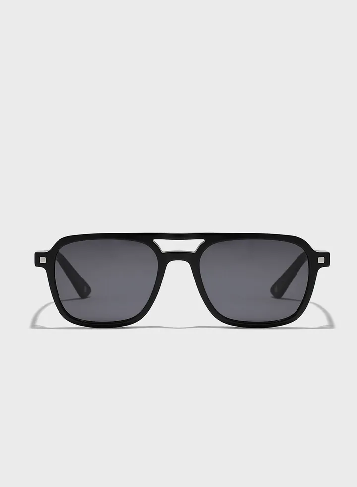 Navigator Wayfarers Sunglasses