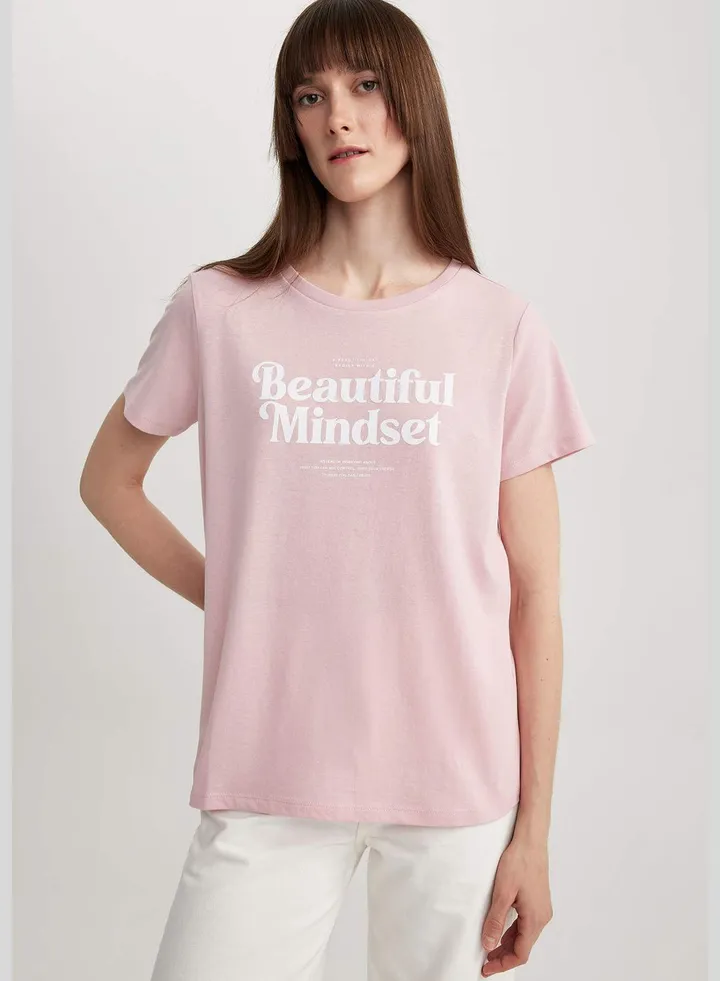 Woman Knitted Short Sleeve T-Shirt