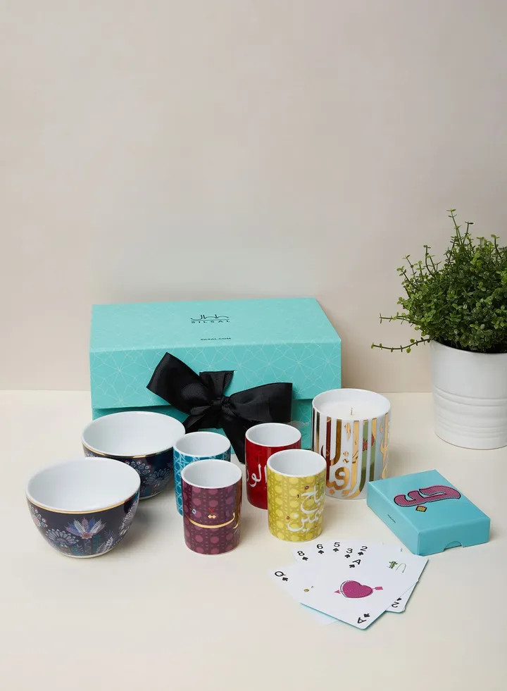 The Entertainer Gift Box
