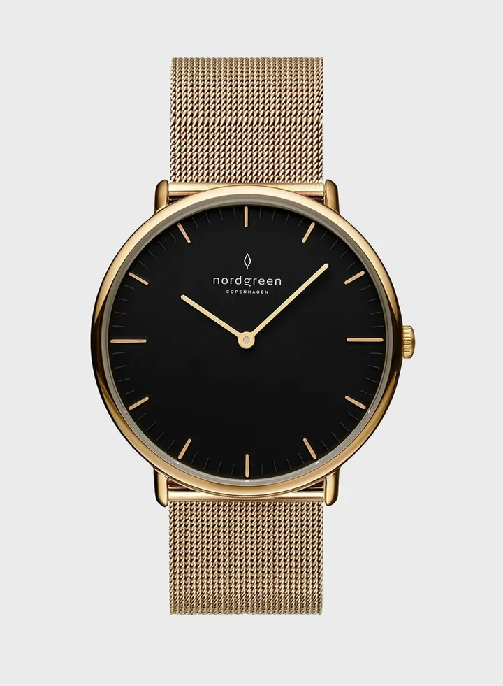 Casual Round Analog Watch