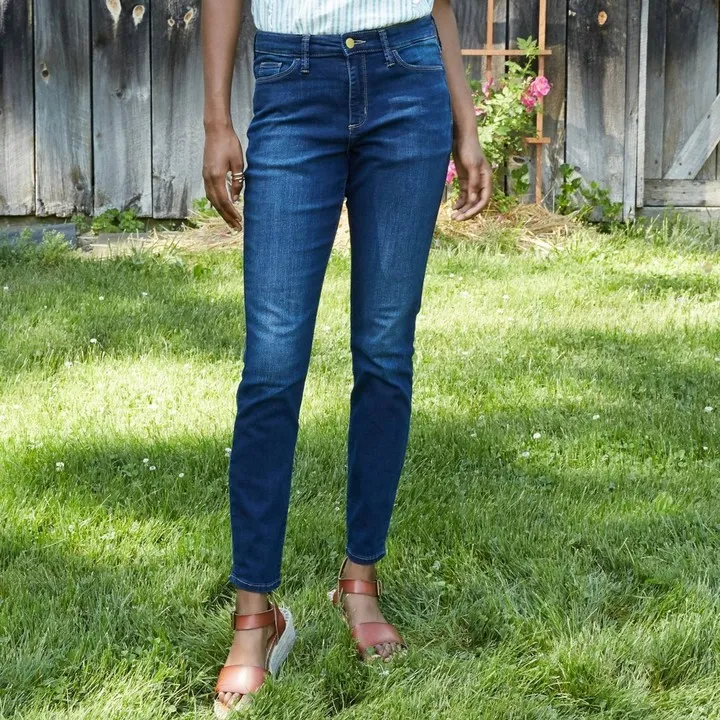 Women's Mid-Rise Skinny Jeans - Universal Thread™ Blue 0