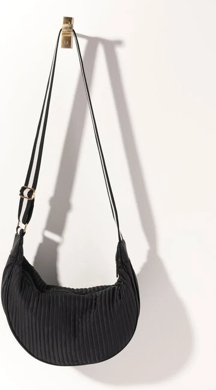 Shiraleah Ezra Large Cross-Body Bag - Black