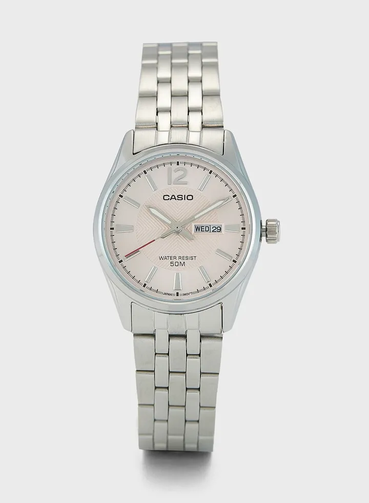 Ltp-1335D-5Avdf Analog Watches