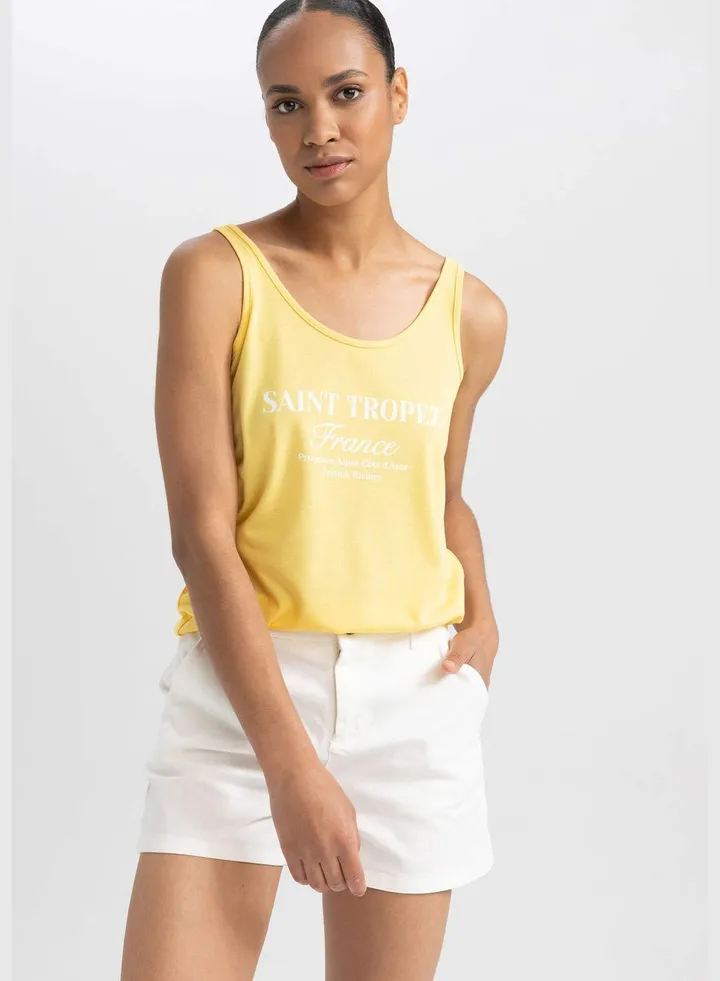 Woman Crew Neck Knitted Athlete