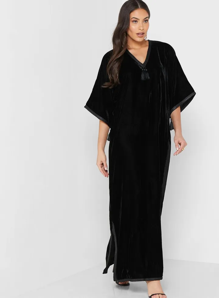 Tassel Detail Slit Hem Jalabiya