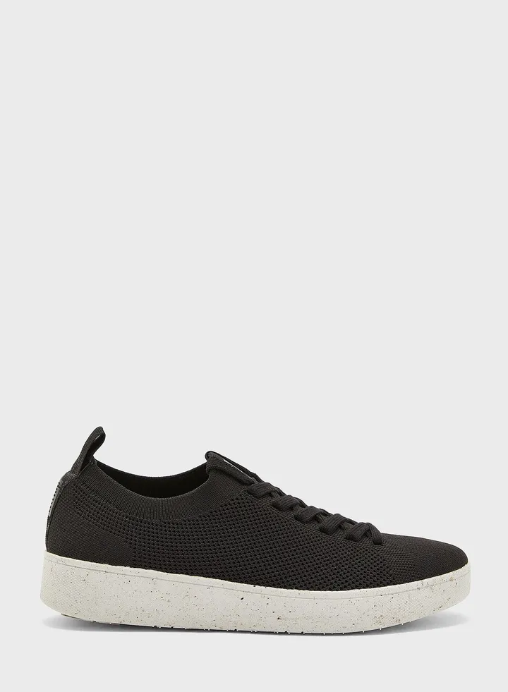 Rally E01 Low Top Sneakers
