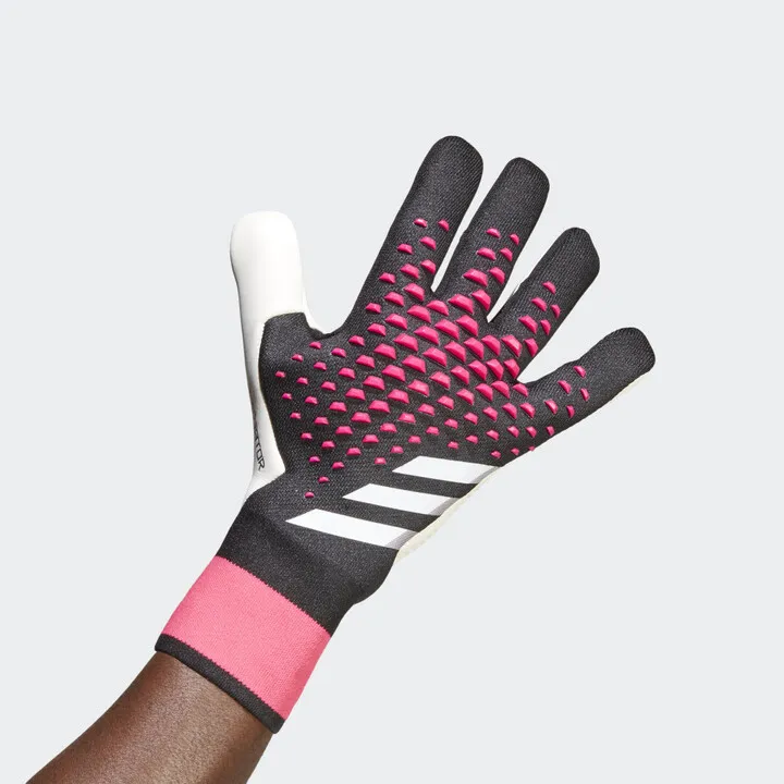 Predator Pro Gloves