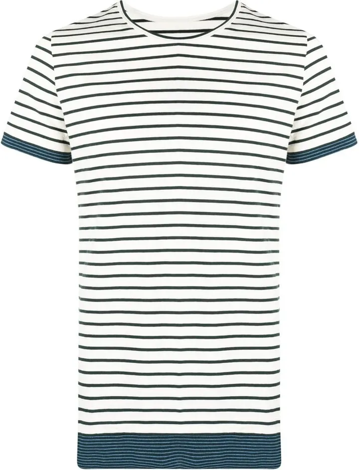 short-sleeved striped T-shirt