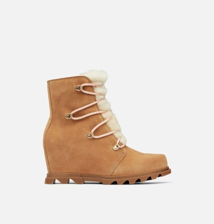 Women's Joan Of Arctic™ Wedge III Lace Cozy Bootie