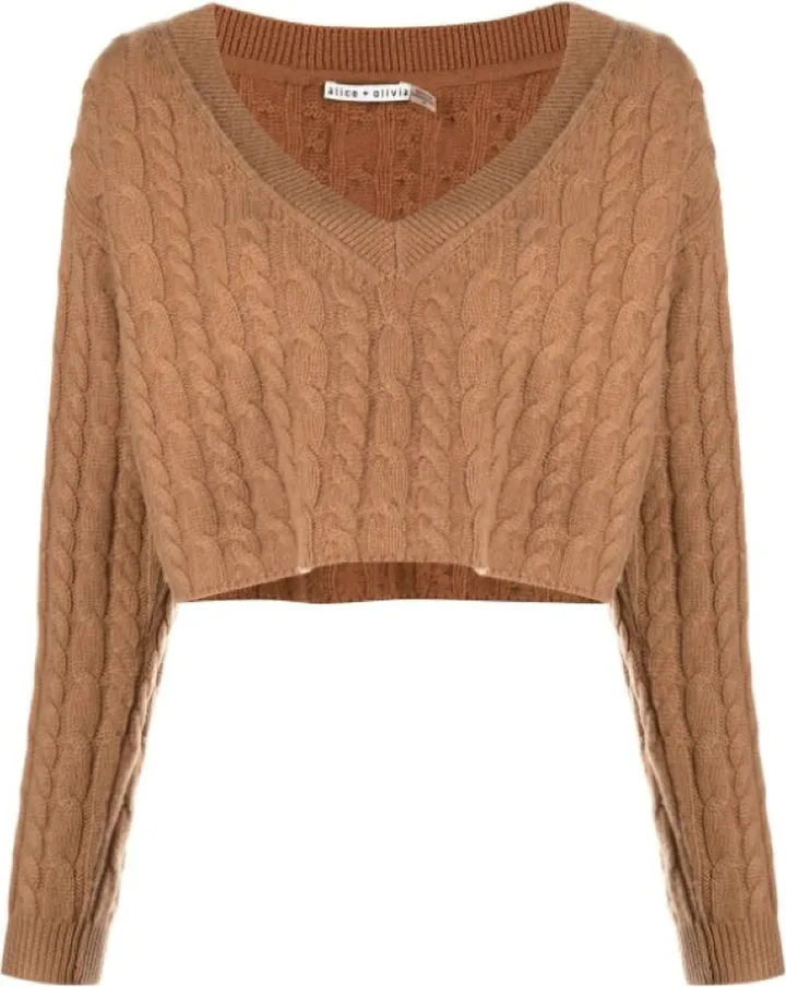Ayden V-Neck Cable Knit Pullover Cropped Top Sweater in Camel