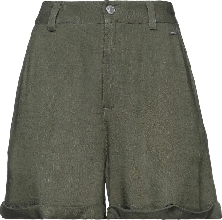 Shorts & Bermuda Shorts Military Green