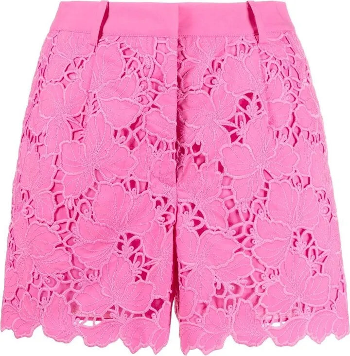 Floral-Lace Scalloped Shorts