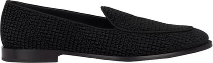 Velvet slippers