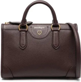 Travel leather bag