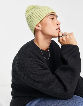 Weekday Paul beanie in sage