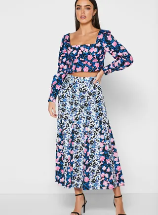 Pleat Detail Printed Skirt