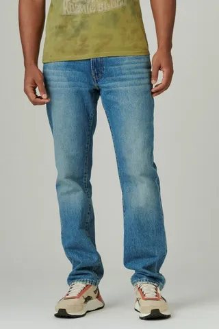 223 Straight Comfort Stretch Jean