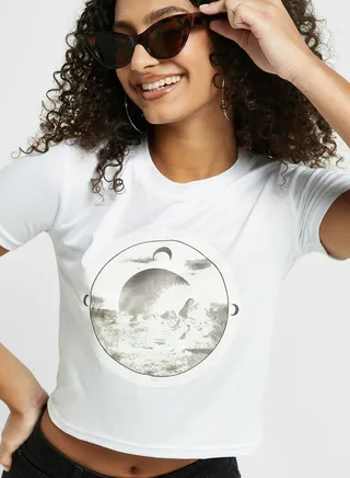 Graphic Cropped T-Shirt