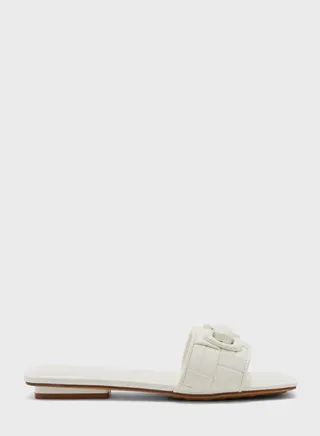 Tamlinia Flat Sandals