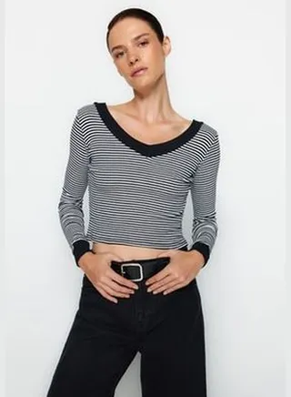 Black Striped V-Neck Fitted/Simple Long Sleeve Ribbed Stretch Knit Blouse TWOAW24BZ00249.