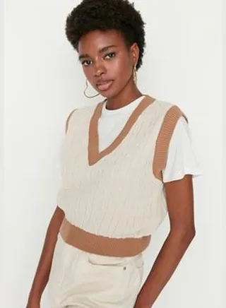 Stone Crop V Neck Knitwear Sweater TWOAW22BZ0060