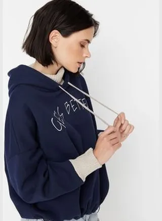 Navy Blue Thick Knitted Sweatshirt with a Fleece Inside Tricot Tape Detailed Hoodie
