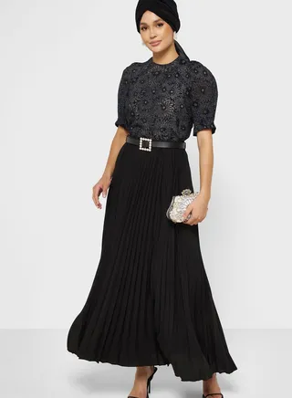 Belted Pleated Skirt