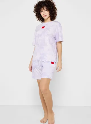 Logo Round Neck T-Shirt & Pyjama Set