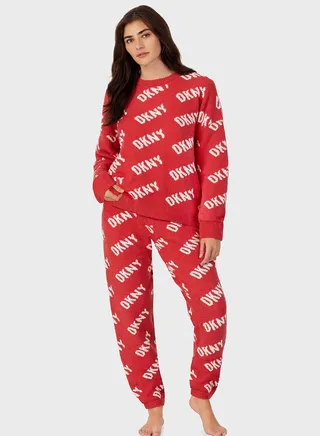 Logo Sweater & Jogger Set