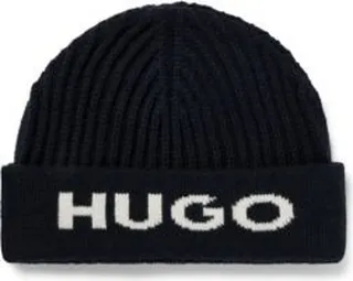 Cap in a cotton blend with wool