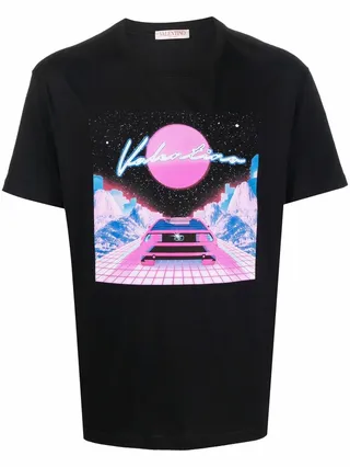 graphic-print T-shirt