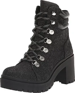 NINE WEST Women's QWORK Ankle Boot