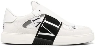 VL7N slip-on sneakers