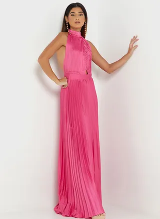 Halter Neck Cut Out Detail Pleated Dress