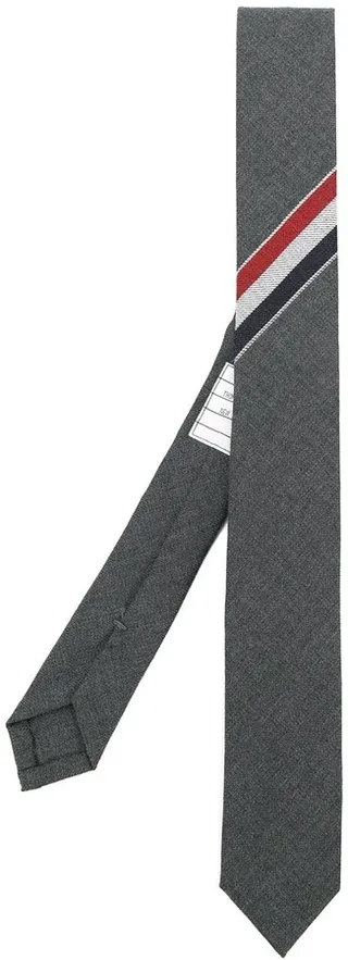 RWB-motif tie