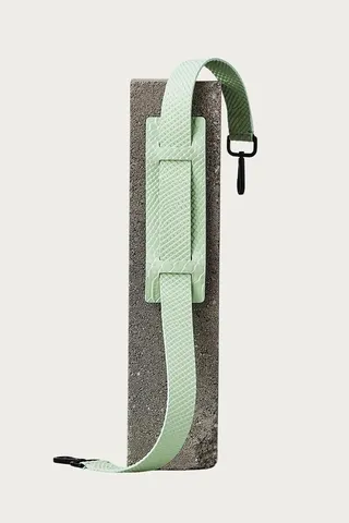 Leather Shoulder Strap in Mint Python