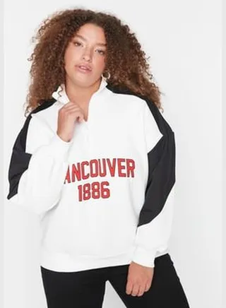 Ecru Printed Thick Raised Knitted Sweatshirt TBBAW23AO00076