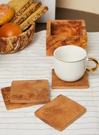 Kora Set Of 4 Olive Wood Coasters With Holder