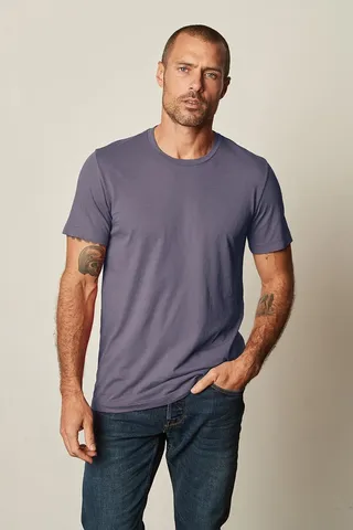 Howard Whisper Classic Crew Neck Tee